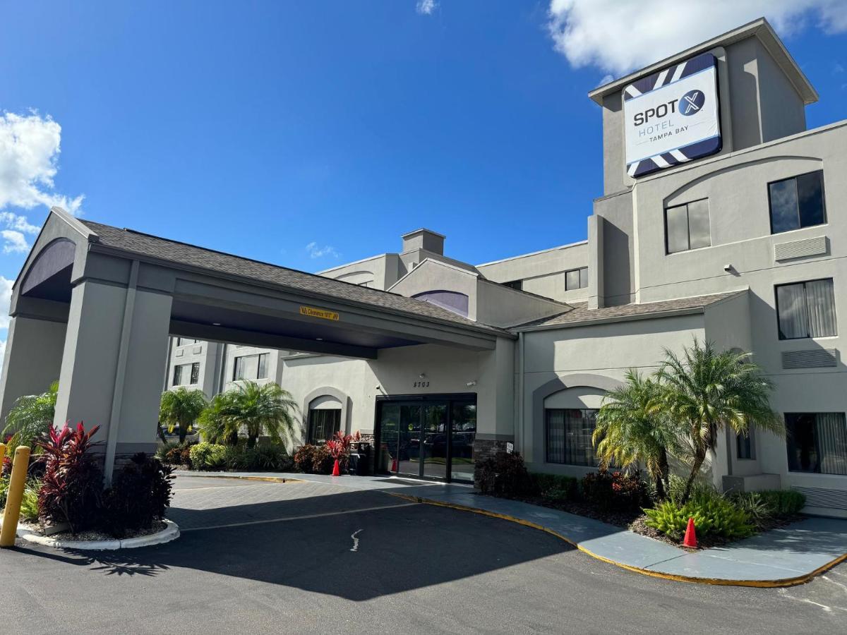 Spot X Hotel Tampa - Wesley Chapel By The Red Collection Exterior foto