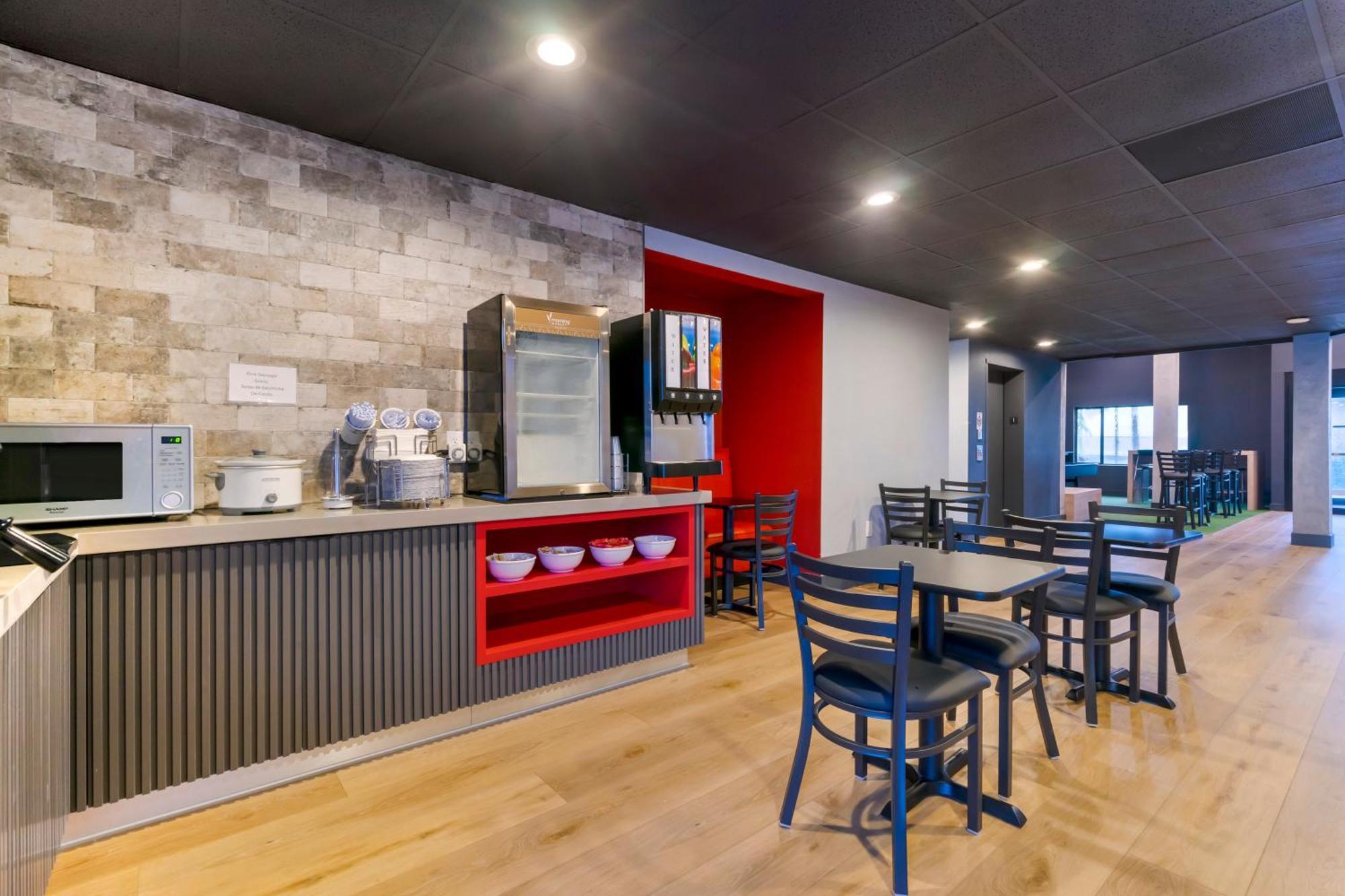 Spot X Hotel Tampa - Wesley Chapel By The Red Collection Exterior foto